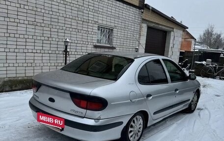 Renault Megane II, 1998 год, 230 000 рублей, 2 фотография