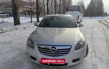 Opel Insignia II рестайлинг, 2011 год, 1 200 000 рублей, 24 фотография