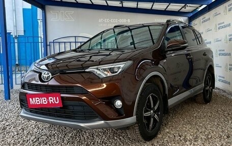 Toyota RAV4, 2017 год, 3 299 000 рублей, 1 фотография