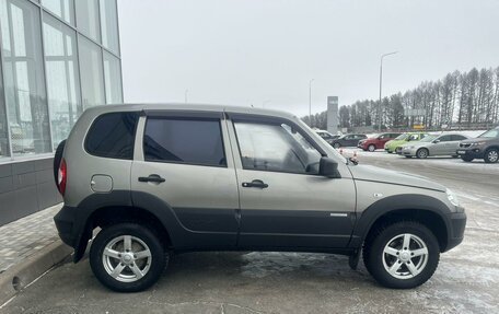 Chevrolet Niva I рестайлинг, 2013 год, 630 000 рублей, 4 фотография