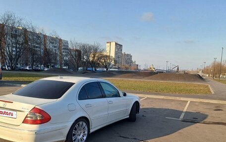 Mercedes-Benz E-Класс, 2008 год, 1 180 000 рублей, 4 фотография