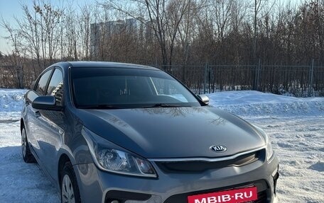 KIA Rio IV, 2018 год, 1 400 000 рублей, 2 фотография