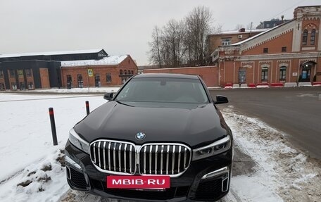 BMW 7 серия, 2011 год, 3 000 000 рублей, 5 фотография