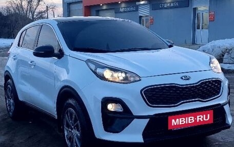 KIA Sportage IV рестайлинг, 2019 год, 1 799 000 рублей, 2 фотография