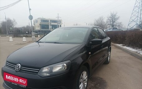 Volkswagen Polo VI (EU Market), 2013 год, 1 000 000 рублей, 2 фотография