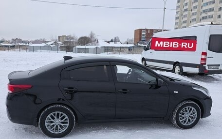 KIA Rio IV, 2019 год, 1 350 000 рублей, 8 фотография