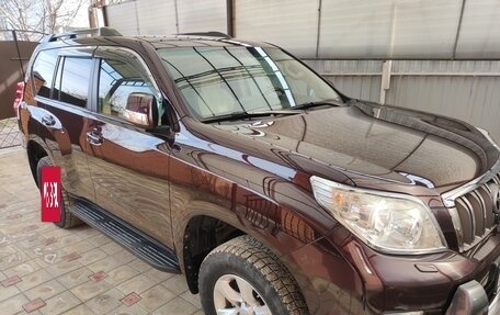 Toyota Land Cruiser Prado 150 рестайлинг 2, 2011 год, 3 350 000 рублей, 3 фотография