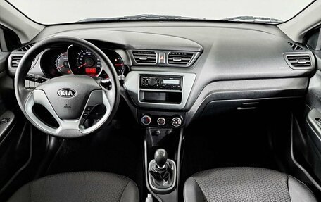 KIA Rio III рестайлинг, 2015 год, 690 000 рублей, 17 фотография