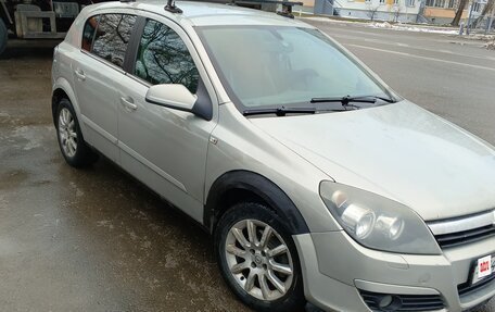 Opel Astra H, 2004 год, 380 000 рублей, 2 фотография