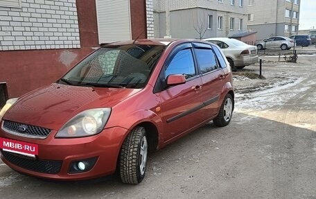 Ford Fiesta, 2006 год, 425 000 рублей, 2 фотография