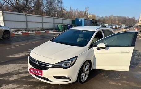 Opel Astra K, 2018 год, 1 550 000 рублей, 6 фотография