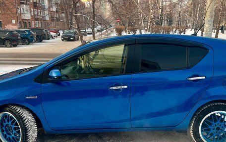 Toyota Aqua I, 2012 год, 1 050 000 рублей, 4 фотография