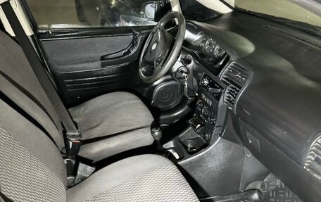 Opel Zafira A рестайлинг, 2000 год, 240 000 рублей, 3 фотография