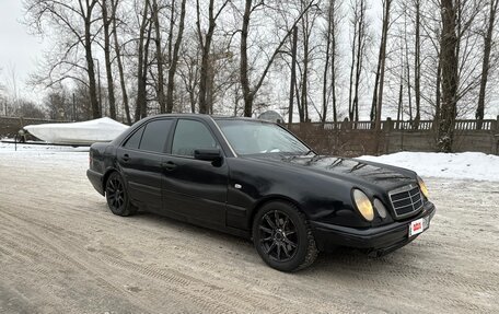 Mercedes-Benz E-Класс, 1996 год, 264 999 рублей, 1 фотография