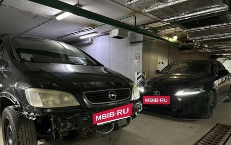 Opel Zafira A рестайлинг, 2000 год, 240 000 рублей, 16 фотография
