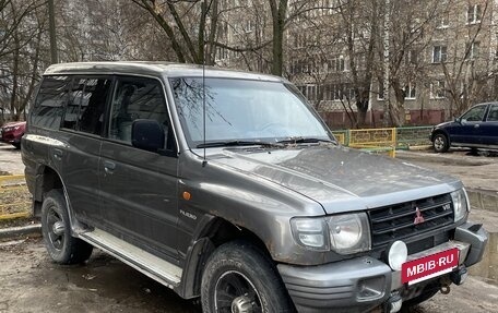 Mitsubishi Pajero III рестайлинг, 1997 год, 600 000 рублей, 3 фотография