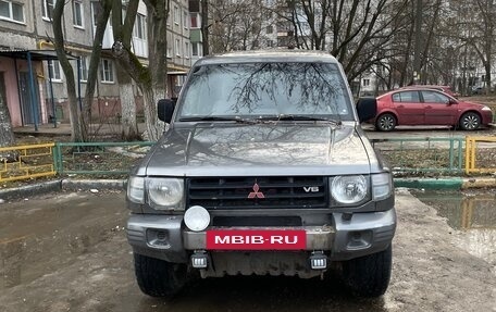 Mitsubishi Pajero III рестайлинг, 1997 год, 600 000 рублей, 2 фотография