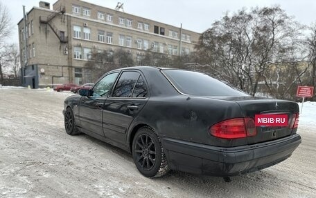 Mercedes-Benz E-Класс, 1996 год, 264 999 рублей, 6 фотография