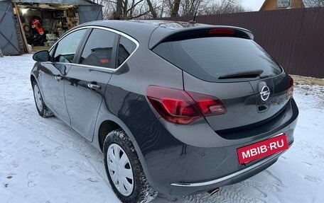 Opel Astra J, 2013 год, 950 000 рублей, 3 фотография