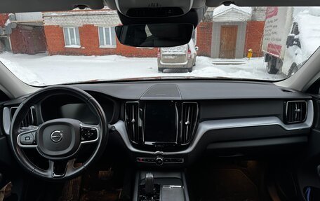 Volvo XC60 II, 2019 год, 4 050 000 рублей, 6 фотография