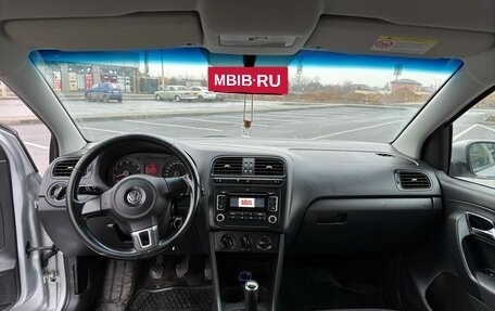 Volkswagen Polo VI (EU Market), 2011 год, 620 000 рублей, 5 фотография