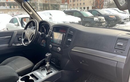 Mitsubishi Pajero IV, 2008 год, 1 399 000 рублей, 9 фотография