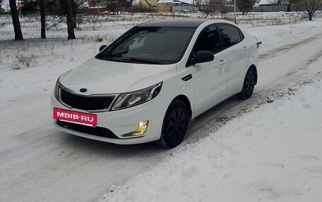 KIA Rio III рестайлинг, 2012 год, 780 000 рублей, 2 фотография