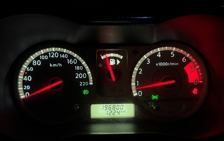 Nissan Note II рестайлинг, 2007 год, 900 000 рублей, 24 фотография