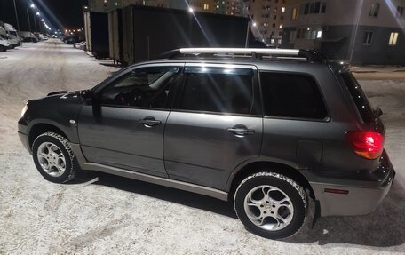 Mitsubishi Outlander III рестайлинг 3, 2003 год, 470 000 рублей, 1 фотография