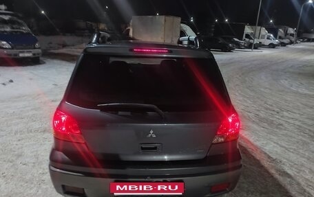 Mitsubishi Outlander III рестайлинг 3, 2003 год, 470 000 рублей, 3 фотография