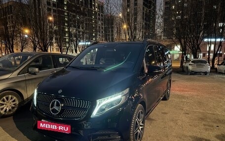 Mercedes-Benz V-Класс, 2020 год, 7 300 000 рублей, 2 фотография