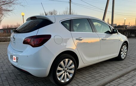 Opel Astra J, 2011 год, 990 000 рублей, 8 фотография