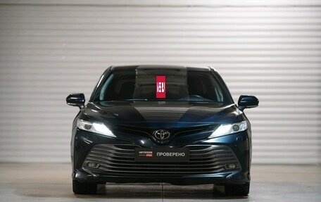 Toyota Camry, 2018 год, 3 079 000 рублей, 3 фотография