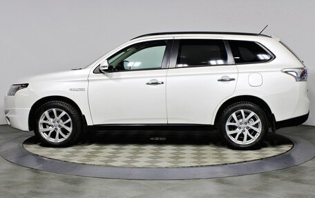 Mitsubishi Outlander III рестайлинг 3, 2013 год, 1 547 000 рублей, 7 фотография