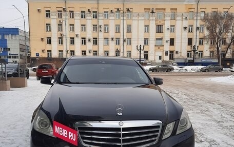 Mercedes-Benz E-Класс, 2010 год, 1 700 000 рублей, 2 фотография