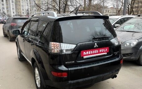 Mitsubishi Outlander III рестайлинг 3, 2007 год, 1 080 000 рублей, 2 фотография