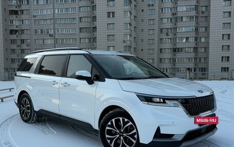 KIA Carnival, 2020 год, 3 630 000 рублей, 2 фотография