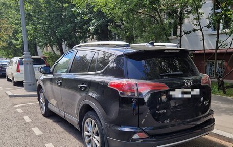 Toyota RAV4, 2019 год, 3 200 000 рублей, 4 фотография