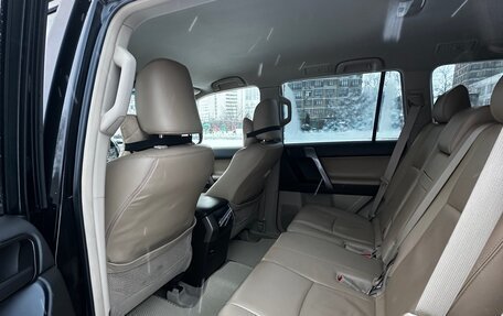 Toyota Land Cruiser Prado 150 рестайлинг 2, 2009 год, 3 150 000 рублей, 34 фотография