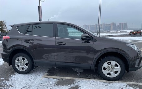 Toyota RAV4, 2019 год, 2 649 000 рублей, 6 фотография