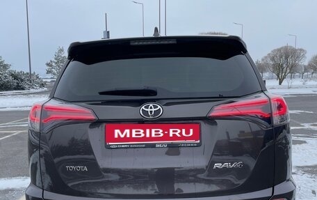 Toyota RAV4, 2019 год, 2 649 000 рублей, 9 фотография