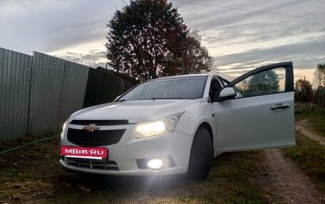 Chevrolet Cruze II, 2012 год, 650 000 рублей, 7 фотография