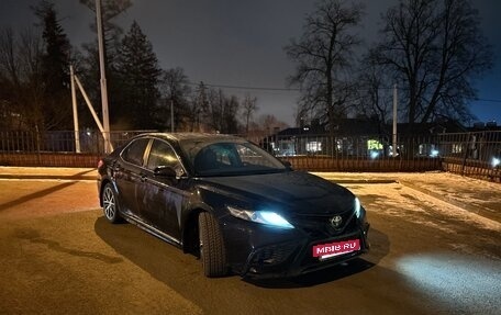 Toyota Camry, 2020 год, 3 100 000 рублей, 2 фотография