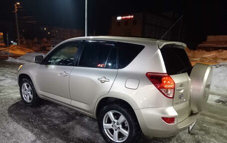 Toyota RAV4, 2007 год, 1 370 000 рублей, 13 фотография