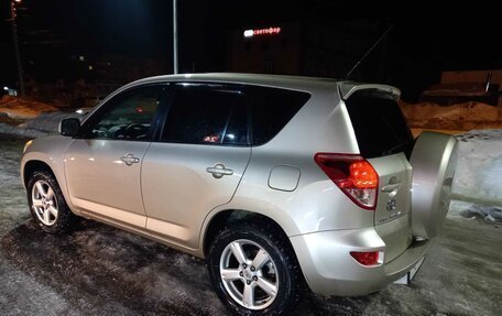 Toyota RAV4, 2007 год, 1 370 000 рублей, 18 фотография