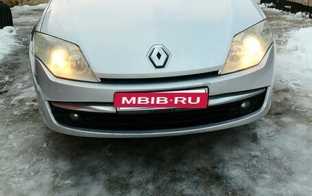 Renault Laguna III рестайлинг, 2008 год, 660 000 рублей, 3 фотография