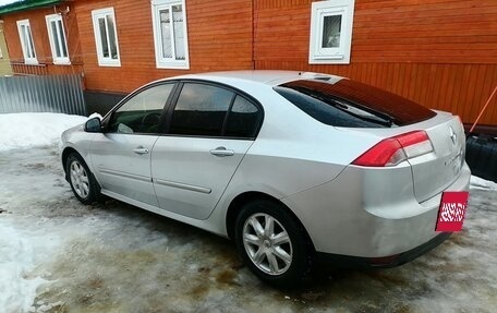 Renault Laguna III рестайлинг, 2008 год, 660 000 рублей, 15 фотография