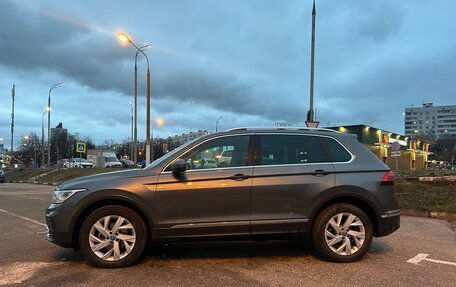 Volkswagen Tiguan II, 2021 год, 3 490 000 рублей, 4 фотография