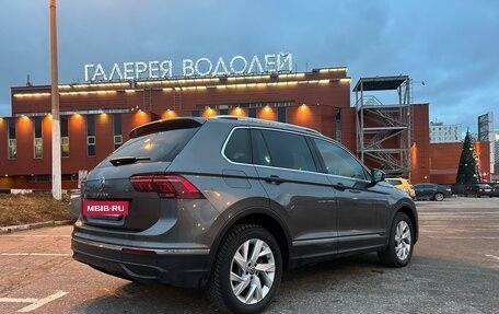 Volkswagen Tiguan II, 2021 год, 3 490 000 рублей, 7 фотография