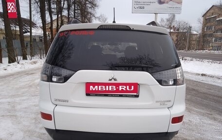 Mitsubishi Outlander III рестайлинг 3, 2011 год, 1 120 000 рублей, 12 фотография